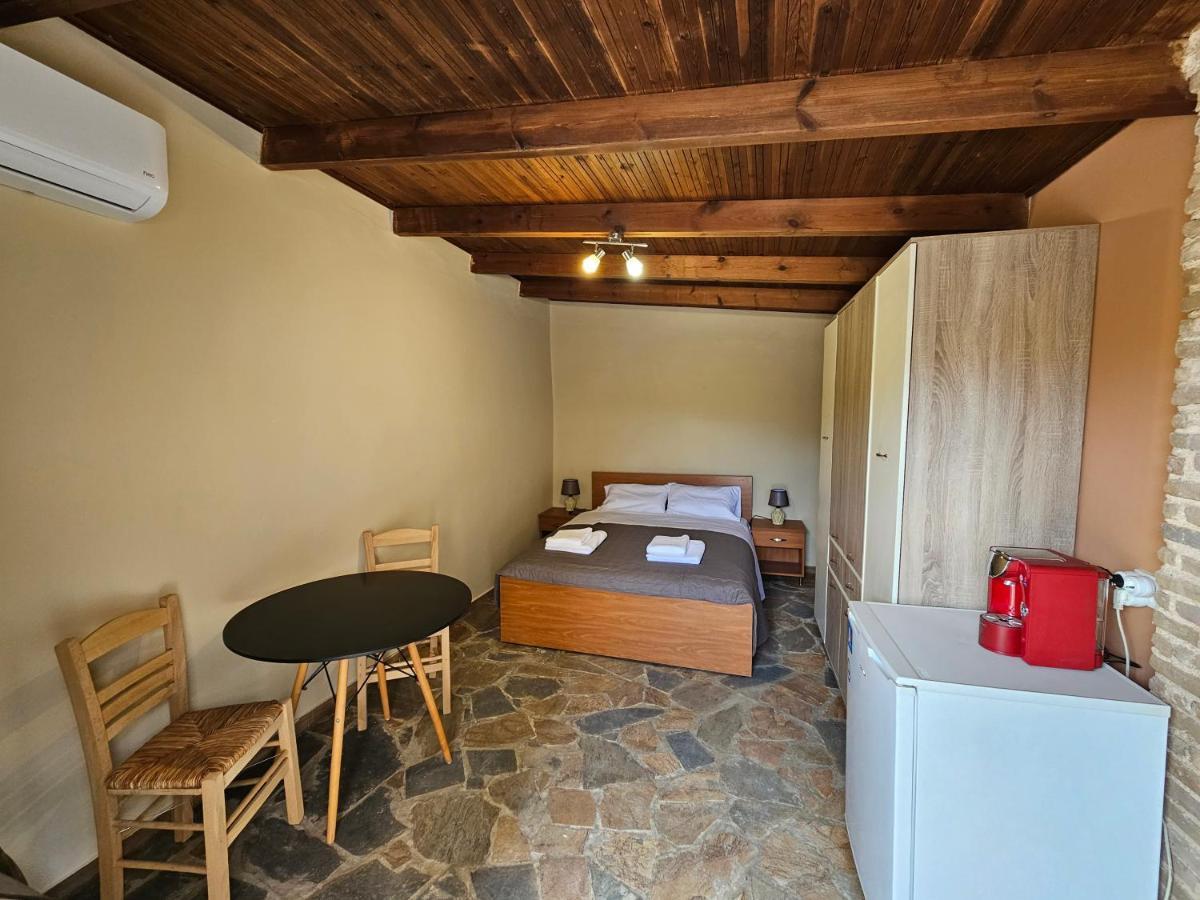 Villa Clotho Πόρτο Ράφτη Εξωτερικό φωτογραφία